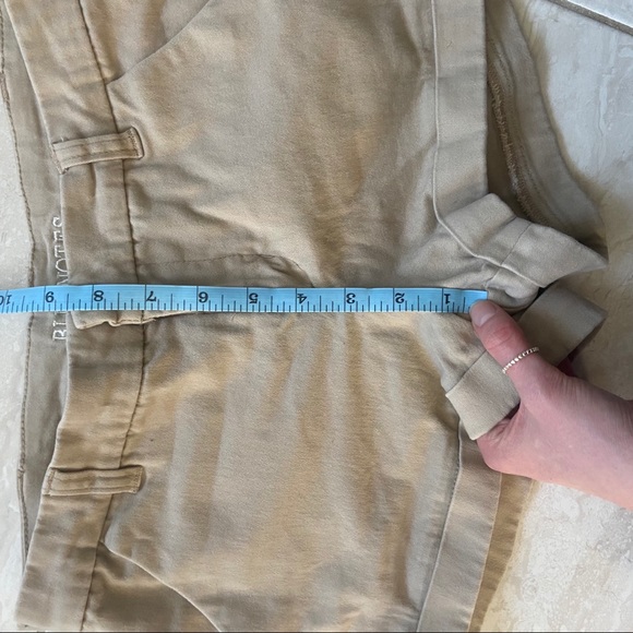 Tan shorts - Picture 10 of 10